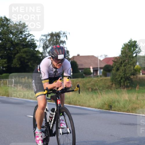 25.08.2024 - Elbe Triathlon Hamburg Fuchs,  Jonas http://msf.ph/oto/6843316 25.08.2024 09:00:36 Radfahren 163, 118, 63 meine-sportfotos.de