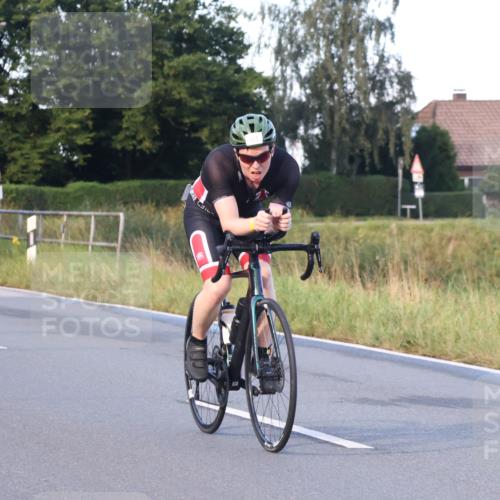 25.08.2024 - Elbe Triathlon Hamburg Fuchs,  Jonas http://msf.ph/oto/6843358 25.08.2024 09:00:40 Radfahren 163, 118, 63 meine-sportfotos.de