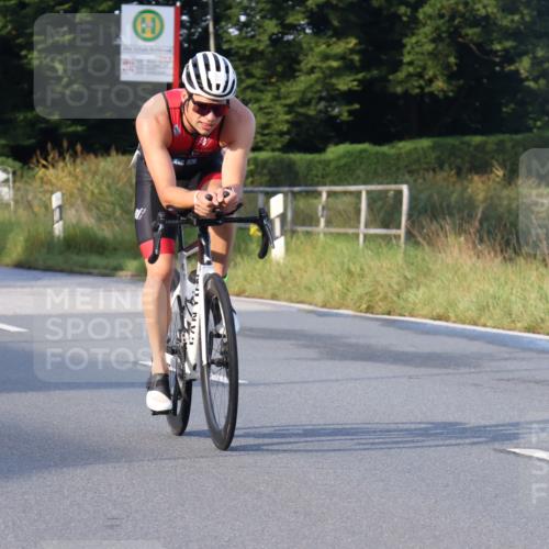 25.08.2024 - Elbe Triathlon Hamburg Fuchs,  Jonas http://msf.ph/oto/6843538 25.08.2024 09:01:24 Radfahren 85, 173 meine-sportfotos.de