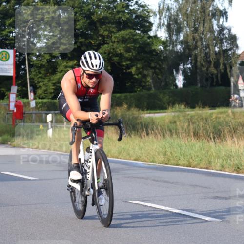 25.08.2024 - Elbe Triathlon Hamburg Fuchs,  Jonas http://msf.ph/oto/6843555 25.08.2024 09:01:25 Radfahren 85, 173 meine-sportfotos.de