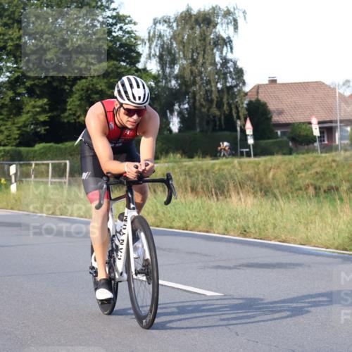 25.08.2024 - Elbe Triathlon Hamburg Fuchs,  Jonas http://msf.ph/oto/6843560 25.08.2024 09:01:25 Radfahren 85, 173 meine-sportfotos.de