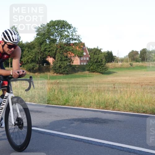 25.08.2024 - Elbe Triathlon Hamburg Fuchs,  Jonas http://msf.ph/oto/6843589 25.08.2024 09:01:25 Radfahren 85, 173 meine-sportfotos.de