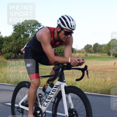 25.08.2024 - Elbe Triathlon Hamburg Fuchs,  Jonas http://msf.ph/oto/6843597 25.08.2024 09:01:25 Radfahren 85, 173 meine-sportfotos.de