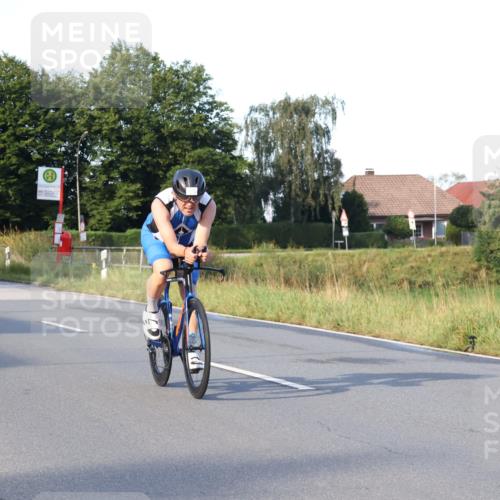 25.08.2024 - Elbe Triathlon Hamburg Fuchs,  Jonas http://msf.ph/oto/6843646 25.08.2024 09:01:30 Radfahren 85, 173, 72 meine-sportfotos.de