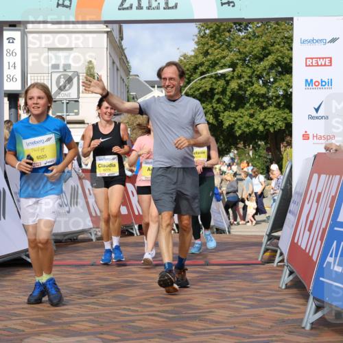 25.08.2024 - 20. Blankeneser Heldenlauf Strokosch-Dieckow http://msf.ph/oto/6843694 25.08.2024 10:32:19 Ziel 6039, 6274, 6275, 6324, 6524, 6525 meine-sportfotos.de