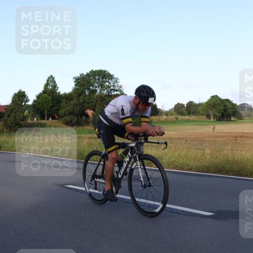 25.08.2024 - Elbe Triathlon Hamburg Fuchs,  Jonas http://msf.ph/oto/6843748 25.08.2024 09:01:37 Radfahren 72, 111 meine-sportfotos.de