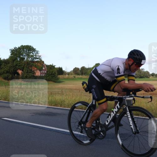 25.08.2024 - Elbe Triathlon Hamburg Fuchs,  Jonas http://msf.ph/oto/6843752 25.08.2024 09:01:37 Radfahren 72, 111 meine-sportfotos.de