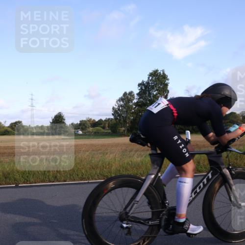 25.08.2024 - Elbe Triathlon Hamburg Fuchs,  Jonas http://msf.ph/oto/6843783 25.08.2024 09:01:39 Radfahren 72, 111, 67, 66 meine-sportfotos.de