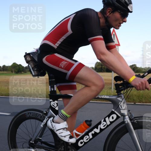 25.08.2024 - Elbe Triathlon Hamburg Fuchs,  Jonas http://msf.ph/oto/6843927 25.08.2024 09:01:52 Radfahren 59, 330 meine-sportfotos.de