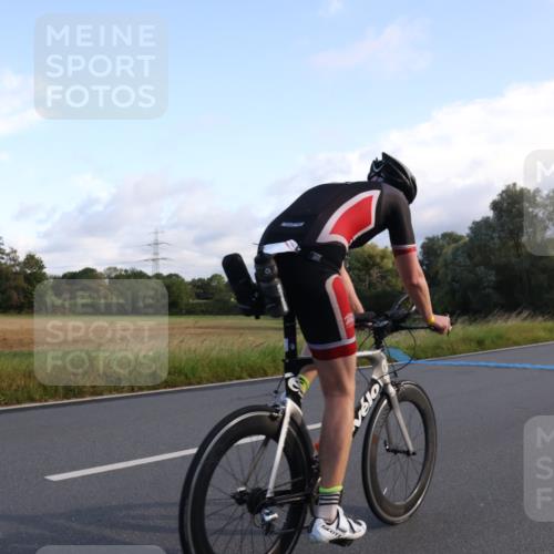 25.08.2024 - Elbe Triathlon Hamburg Fuchs,  Jonas http://msf.ph/oto/6843944 25.08.2024 09:01:52 Radfahren 59, 330 meine-sportfotos.de