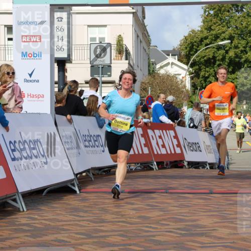 25.08.2024 - 20. Blankeneser Heldenlauf Strokosch-Dieckow http://msf.ph/oto/6843948 25.08.2024 10:32:36 Ziel 6186, 6317 meine-sportfotos.de