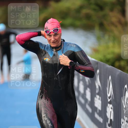 25.08.2024 - Elbe Triathlon Hamburg H.Heesch http://msf.ph/oto/6844083 25.08.2024 08:46:39 Schwimmen 113, 131, 138, 147, 150, 179, 198 meine-sportfotos.de