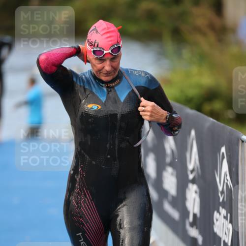 25.08.2024 - Elbe Triathlon Hamburg H.Heesch http://msf.ph/oto/6844117 25.08.2024 08:46:39 Schwimmen 113, 131, 138, 147, 150, 179, 198 meine-sportfotos.de