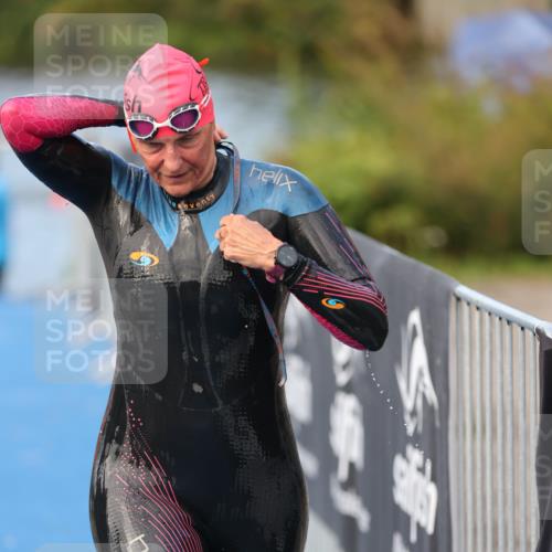 25.08.2024 - Elbe Triathlon Hamburg H.Heesch http://msf.ph/oto/6844126 25.08.2024 08:46:39 Schwimmen 113, 131, 138, 147, 150, 179, 198 meine-sportfotos.de