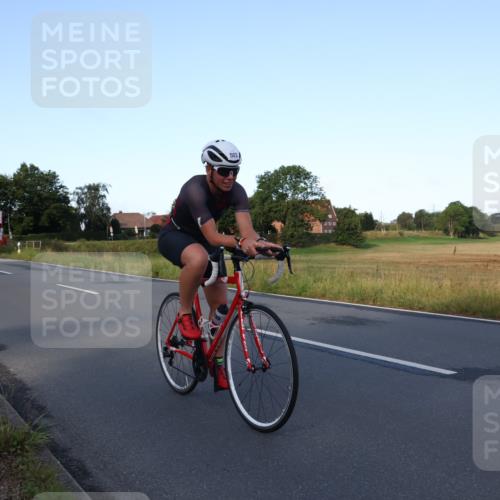 25.08.2024 - Elbe Triathlon Hamburg Fuchs,  Jonas http://msf.ph/oto/6844140 25.08.2024 09:02:21 Radfahren 155 meine-sportfotos.de