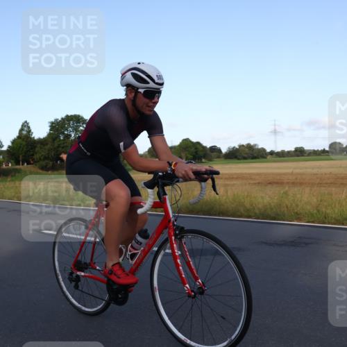 25.08.2024 - Elbe Triathlon Hamburg Fuchs,  Jonas http://msf.ph/oto/6844146 25.08.2024 09:02:21 Radfahren 155 meine-sportfotos.de