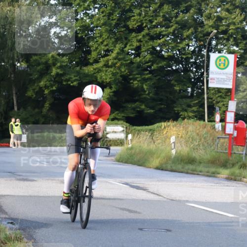 25.08.2024 - Elbe Triathlon Hamburg Fuchs,  Jonas http://msf.ph/oto/6844272 25.08.2024 09:03:32 Radfahren 68, 78 meine-sportfotos.de