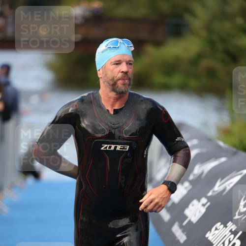 25.08.2024 - Elbe Triathlon Hamburg H.Heesch http://msf.ph/oto/6844283 25.08.2024 08:46:47 Schwimmen 113, 146, 147, 150, 198 meine-sportfotos.de