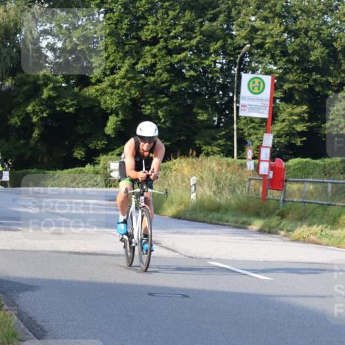 25.08.2024 - Elbe Triathlon Hamburg Fuchs,  Jonas http://msf.ph/oto/6844385 25.08.2024 09:03:41 Radfahren 78, 156, 229, 107 meine-sportfotos.de
