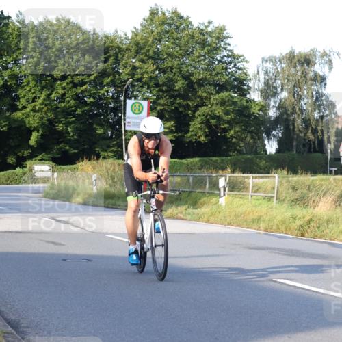 25.08.2024 - Elbe Triathlon Hamburg Fuchs,  Jonas http://msf.ph/oto/6844412 25.08.2024 09:03:42 Radfahren 156, 229, 107 meine-sportfotos.de