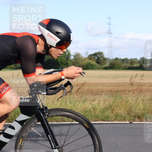 25.08.2024 - Elbe Triathlon Hamburg Fuchs,  Jonas http://msf.ph/oto/6844827 25.08.2024 09:04:47 Radfahren 187 meine-sportfotos.de