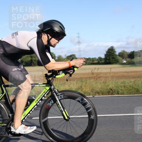 25.08.2024 - Elbe Triathlon Hamburg Fuchs,  Jonas http://msf.ph/oto/6844883 25.08.2024 09:05:01 Radfahren 164 meine-sportfotos.de