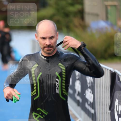 25.08.2024 - Elbe Triathlon Hamburg H.Heesch http://msf.ph/oto/6845168 25.08.2024 08:47:26 Schwimmen 119, 122, 125, 130, 137, 165, 181, 185, 193, 194 meine-sportfotos.de