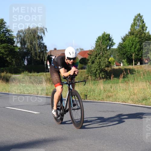 25.08.2024 - Elbe Triathlon Hamburg Fuchs,  Jonas http://msf.ph/oto/6845178 25.08.2024 09:06:01 Radfahren 50, 176 meine-sportfotos.de