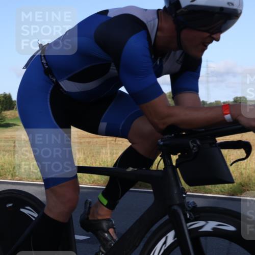 25.08.2024 - Elbe Triathlon Hamburg Fuchs,  Jonas http://msf.ph/oto/6845246 25.08.2024 09:06:04 Radfahren 50, 176 meine-sportfotos.de