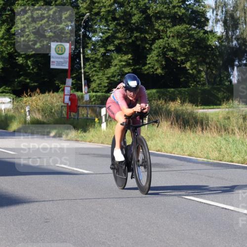 25.08.2024 - Elbe Triathlon Hamburg Fuchs,  Jonas http://msf.ph/oto/6845262 25.08.2024 09:06:11 Radfahren 139 meine-sportfotos.de