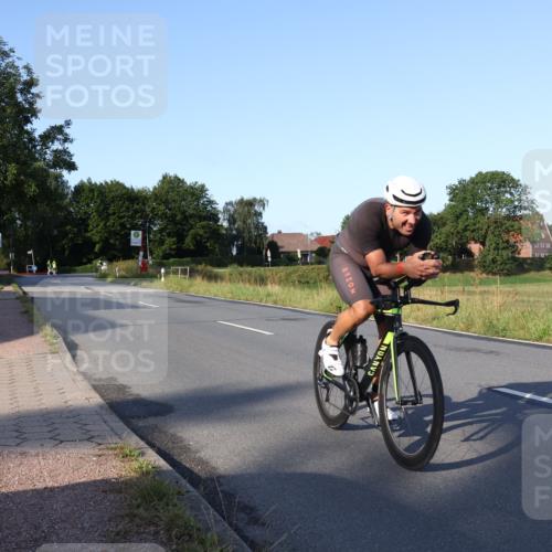 25.08.2024 - Elbe Triathlon Hamburg Fuchs,  Jonas http://msf.ph/oto/6845532 25.08.2024 09:06:43 Radfahren 62, 172 meine-sportfotos.de