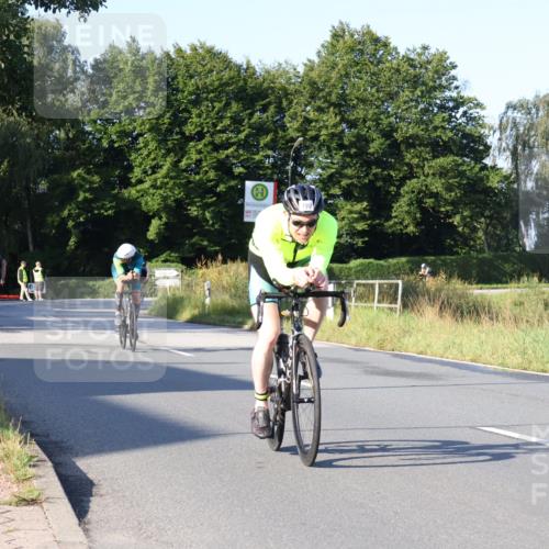 25.08.2024 - Elbe Triathlon Hamburg Fuchs,  Jonas http://msf.ph/oto/6845816 25.08.2024 09:07:19 Radfahren 190, 48, 308 meine-sportfotos.de