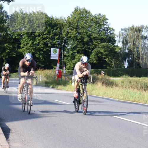 25.08.2024 - Elbe Triathlon Hamburg Fuchs,  Jonas http://msf.ph/oto/6845952 25.08.2024 09:07:28 Radfahren 308, 203, 100, 298, 159, 316 meine-sportfotos.de