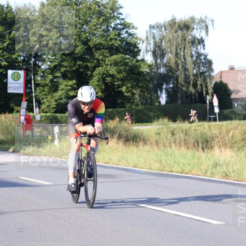 25.08.2024 - Elbe Triathlon Hamburg Fuchs,  Jonas http://msf.ph/oto/6846171 25.08.2024 09:07:46 Radfahren 37, 39, 89, 188, 197, 81 meine-sportfotos.de