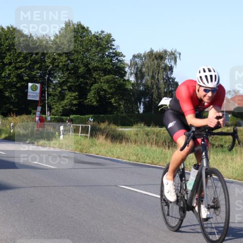 25.08.2024 - Elbe Triathlon Hamburg Fuchs,  Jonas http://msf.ph/oto/6846255 25.08.2024 09:07:53 Radfahren 188, 197, 81, 294, 92 meine-sportfotos.de