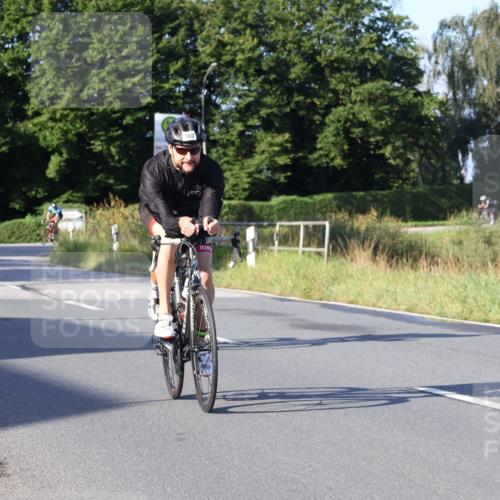 25.08.2024 - Elbe Triathlon Hamburg Fuchs,  Jonas http://msf.ph/oto/6846348 25.08.2024 09:08:03 Radfahren 169, 180, 311, 34 meine-sportfotos.de