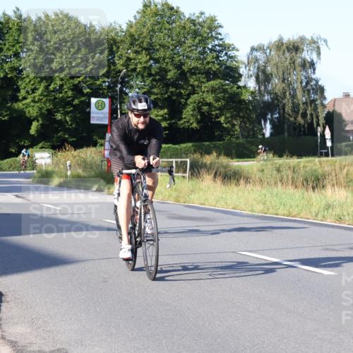 25.08.2024 - Elbe Triathlon Hamburg Fuchs,  Jonas http://msf.ph/oto/6846351 25.08.2024 09:08:03 Radfahren 169, 180, 311, 34 meine-sportfotos.de