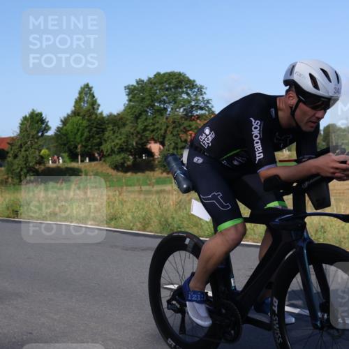 25.08.2024 - Elbe Triathlon Hamburg Fuchs,  Jonas http://msf.ph/oto/6846405 25.08.2024 09:08:07 Radfahren 169, 180, 311, 34, 167, 274 meine-sportfotos.de