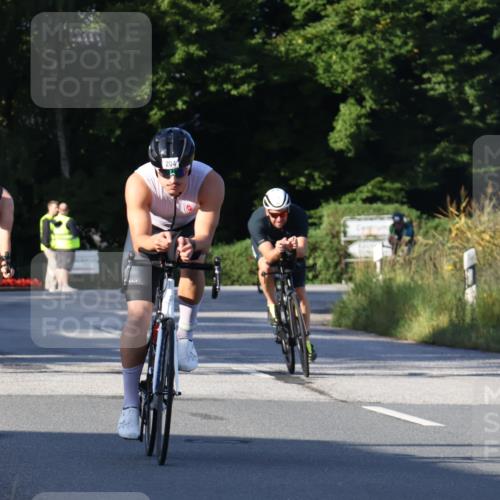 25.08.2024 - Elbe Triathlon Hamburg Fuchs,  Jonas http://msf.ph/oto/6846493 25.08.2024 09:08:14 Radfahren 167, 274, 204, 275, 236, 42 meine-sportfotos.de