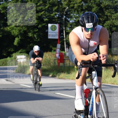 25.08.2024 - Elbe Triathlon Hamburg Fuchs,  Jonas http://msf.ph/oto/6846536 25.08.2024 09:08:15 Radfahren 167, 274, 204, 275, 236, 42, 153 meine-sportfotos.de
