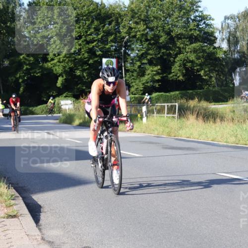 25.08.2024 - Elbe Triathlon Hamburg Fuchs,  Jonas http://msf.ph/oto/6846754 25.08.2024 09:08:38 Radfahren 184, 174, 75, 117, 91 meine-sportfotos.de