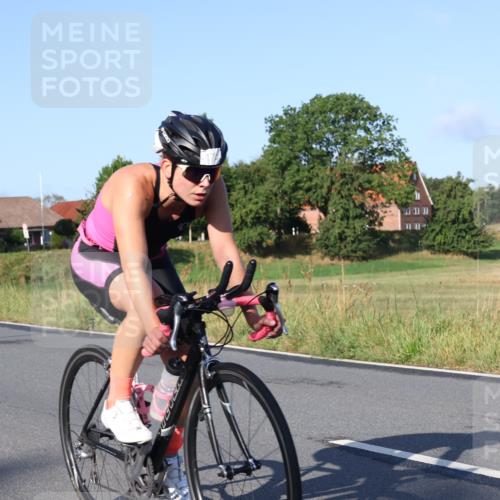 25.08.2024 - Elbe Triathlon Hamburg Fuchs,  Jonas http://msf.ph/oto/6846781 25.08.2024 09:08:39 Radfahren 184, 174, 75, 117, 91 meine-sportfotos.de
