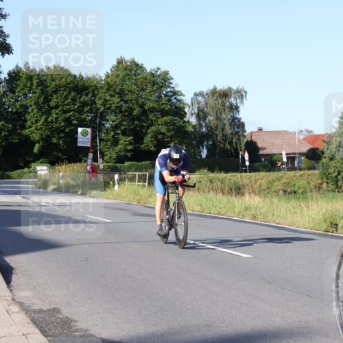 25.08.2024 - Elbe Triathlon Hamburg Fuchs,  Jonas http://msf.ph/oto/6846930 25.08.2024 09:08:49 Radfahren 91, 211, 205, 266, 179, 208, 110, 283 meine-sportfotos.de