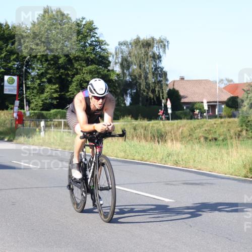 25.08.2024 - Elbe Triathlon Hamburg Fuchs,  Jonas http://msf.ph/oto/6846960 25.08.2024 09:08:51 Radfahren 211, 205, 266, 179, 208, 110, 283 meine-sportfotos.de