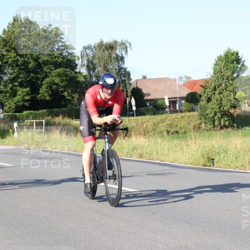 25.08.2024 - Elbe Triathlon Hamburg Fuchs,  Jonas http://msf.ph/oto/6847080 25.08.2024 09:09:00 Radfahren 110, 283, 84, 56, 209, 241, 310 meine-sportfotos.de