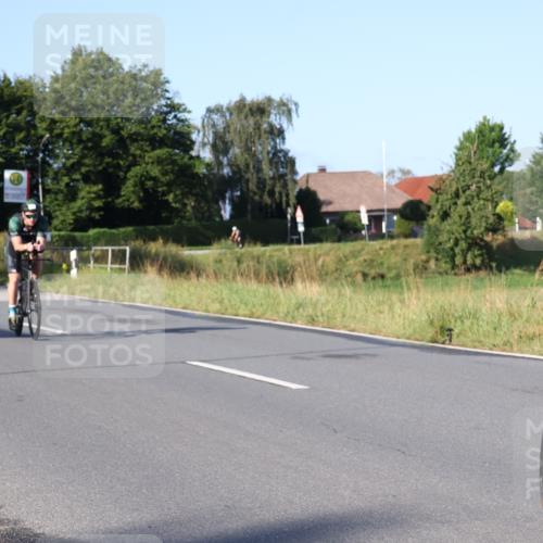 25.08.2024 - Elbe Triathlon Hamburg Fuchs,  Jonas http://msf.ph/oto/6847113 25.08.2024 09:09:03 Radfahren 84, 56, 209, 241, 310, 278 meine-sportfotos.de