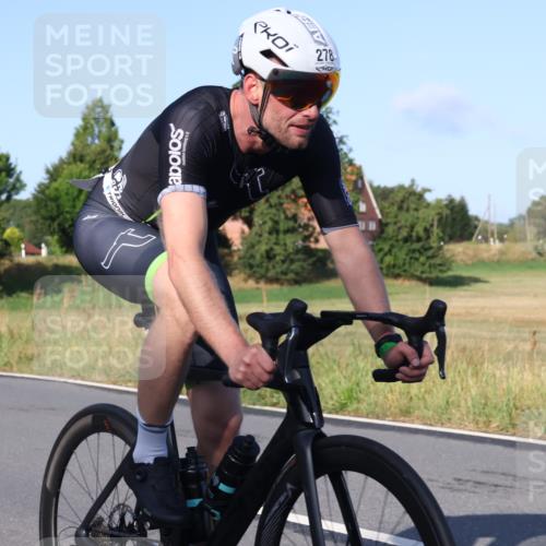 25.08.2024 - Elbe Triathlon Hamburg Fuchs,  Jonas http://msf.ph/oto/6847184 25.08.2024 09:09:09 Radfahren 241, 310, 278, 161, 105, 142 meine-sportfotos.de