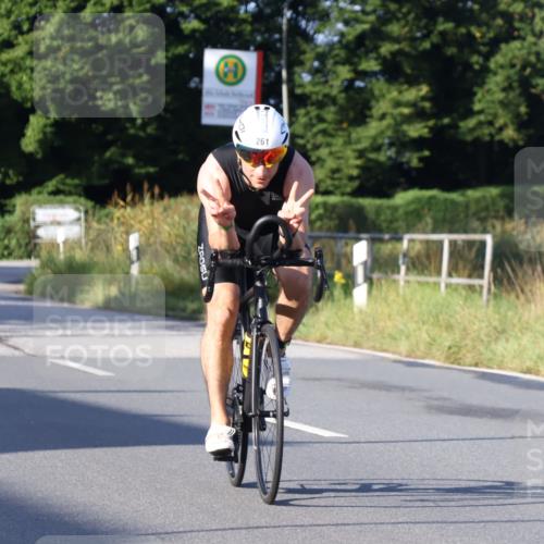 25.08.2024 - Elbe Triathlon Hamburg Fuchs,  Jonas http://msf.ph/oto/6847297 25.08.2024 09:09:18 Radfahren 161, 105, 142, 261, 121, 141, 46, 303 meine-sportfotos.de