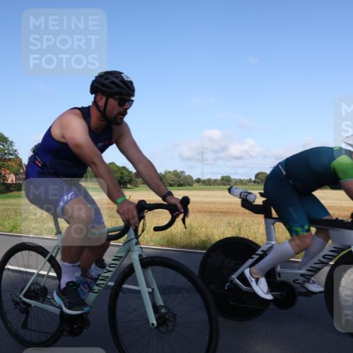 25.08.2024 - Elbe Triathlon Hamburg Fuchs,  Jonas http://msf.ph/oto/6847419 25.08.2024 09:09:24 Radfahren 261, 121, 141, 46, 303, 198 meine-sportfotos.de