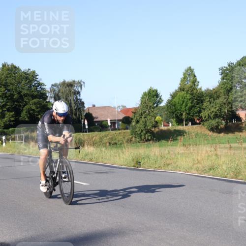25.08.2024 - Elbe Triathlon Hamburg Fuchs,  Jonas http://msf.ph/oto/6847468 25.08.2024 09:09:30 Radfahren 198, 186 meine-sportfotos.de